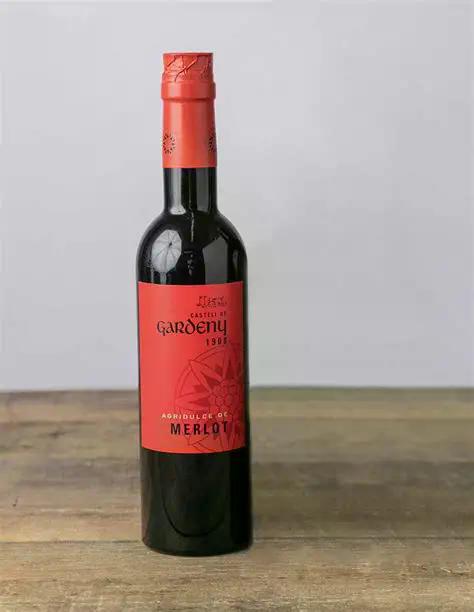 Bittersweet Merlot Vinegar 100ml by Gardeny